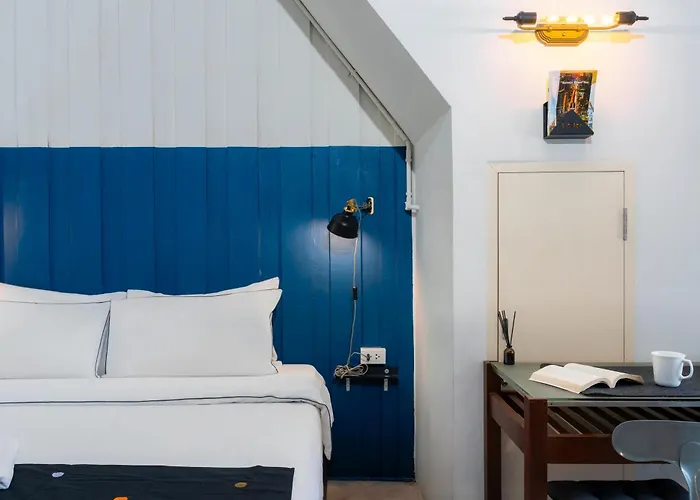 Non Entire Historic 5 Bedroom Riverside Shophouse Near Iconsiam For Families And Groups