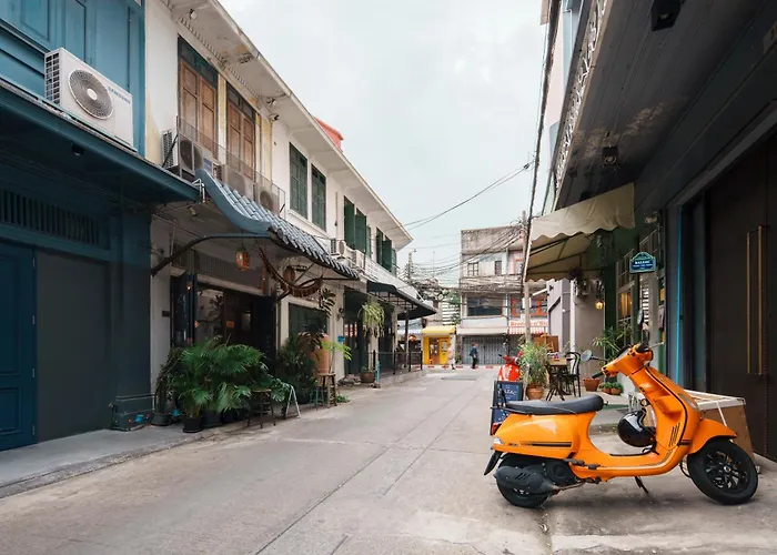 Non Entire Historic 5 Bedroom Riverside Shophouse Near Iconsiam For Families And Groups *